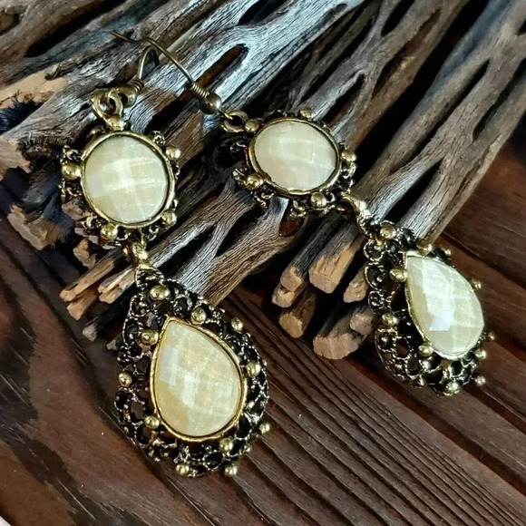 Modern Victorian Style Antique Brass Teardrop Cabochon Earrings - Picture 4 of 7